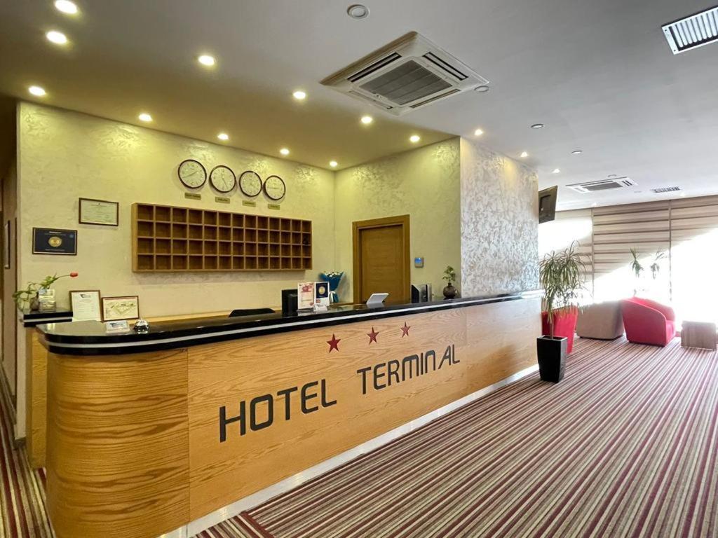 Hotel Terminal Tirana Exterior foto