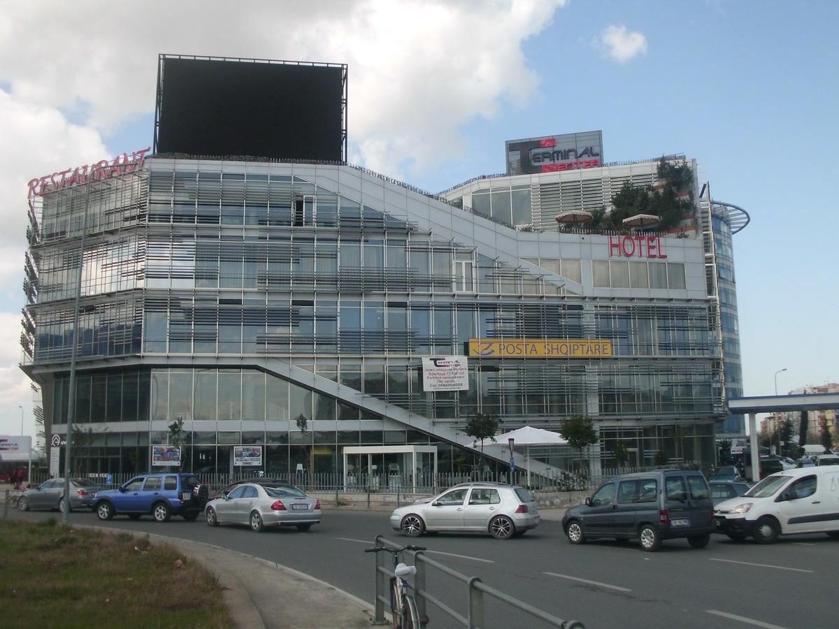 Hotel Terminal Tirana Exterior foto